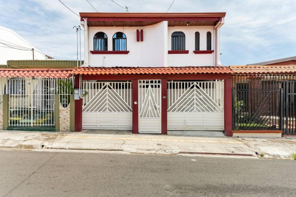 Private Bedroom 10 Minutes From The Sjo Airport Alajuela Extérieur photo